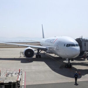 Boeing 777 Air France Osaka to Paris